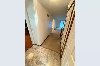 810 Kentwood Drive #2, Boardman, OH 44512 - Photo 11