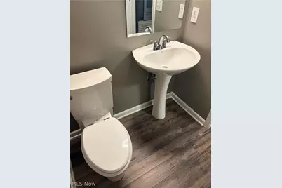 30056 Euclid Avenue #7, Wickliffe, OH 44092 - Photo 5