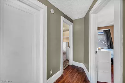 20 W Linwood Avenue, Akron, OH 44301 - Photo 13