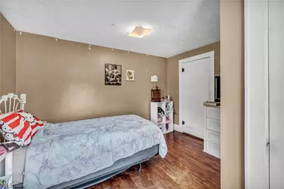 20 W Linwood Avenue, Akron, OH 44301 - Photo 17
