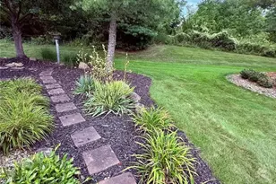 695 E Western Reserve Rd, Poland, OH 44514 - Photo 5