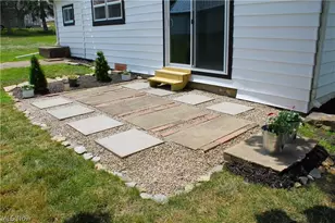 131 Mill St, Burbank, OH 44214 - Photo 39