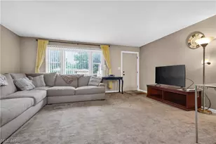 945 Larkridge Ave, Boardman, OH 44512 - Photo 5