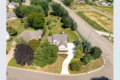 3472 Deer Trace Avenue NW, Canton, OH 44708 - Photo 37