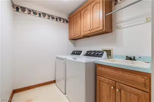 3472 Deer Trace Ave NW, Canton, OH 44708 - Photo 15