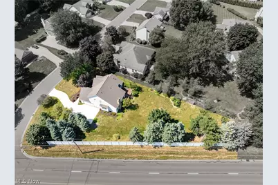 3472 Deer Trace Avenue NW, Canton, OH 44708 - Photo 37