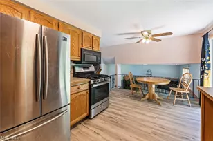 5220 Olive Ave, North Ridgeville, OH 44039 - Photo 9