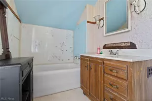 223 Hawk Ave, Akron, OH 44312 - Photo 19