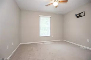 9338 Liberty Rd, Twinsburg, OH 44087 - Photo 29