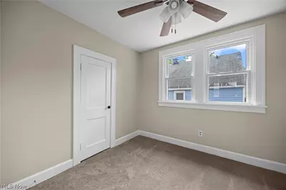 2054 Magee Street, Oakwood, OH 44107 - Photo 9