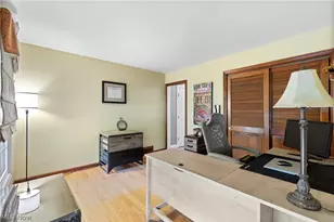 925 Sandin Rd, Akron, OH 44333 - Photo 7