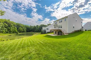 978 Hawkin Ln, Aurora, OH 44202 - Photo 39
