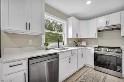 3759 Herr Fieldhouse Road, Worthington, OH 44470 - Photo 11