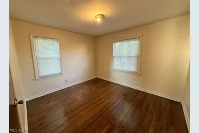 2042 13th Street SW #2, Cuyahoga Falls, OH 44223 - Photo 19