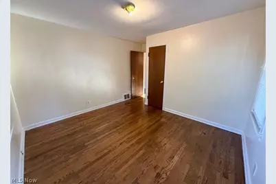 2042 13th Street SW #2, Cuyahoga Falls, OH 44223 - Photo 21