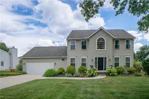 6526 Sugargrove Cir NE, Canton, OH 44721 - Photo 1