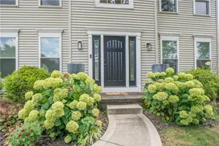 6526 Sugargrove Cir NE, Canton, OH 44721 - Photo 3