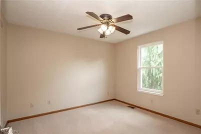 6526 Sugargrove Circle NE, Canton, OH 44721 - Photo 31