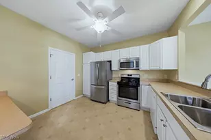 4 Whitaker Cove, Avon Lake, OH 44012 - Photo 25