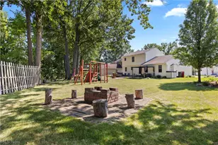 732 Oakdale Cir, Elyria, OH 44035 - Photo 35
