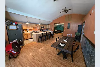 8725 State Route 7, Williamsfield, OH 44093 - Photo 17