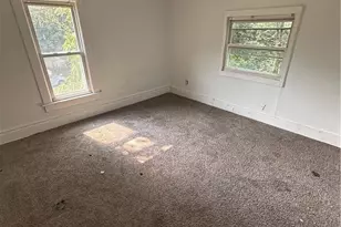 1061 Ackley St, Akron, OH 44306 - Photo 17