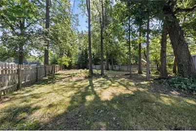6903 Hidden Valley Drive, Amherst, OH 44001 - Photo 37