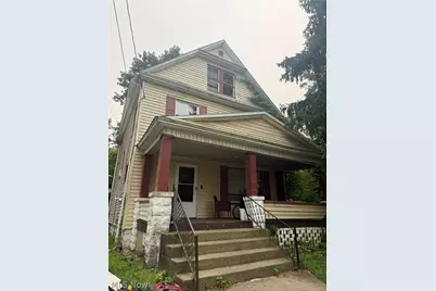 569 W Chalmers Avenue, Youngstown, OH 44511 - Photo 1