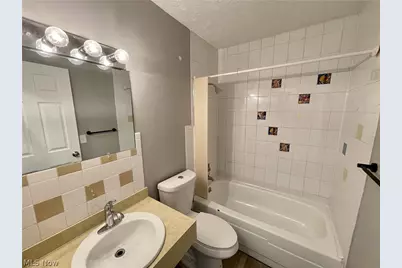 480 Massillon Road #L, Akron, OH 44306 - Photo 5
