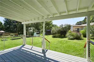 432 Mackinaw Ave, Fairlawn, OH 44333 - Photo 17