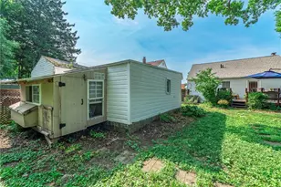455 11th St, Elyria, OH 44035 - Photo 13