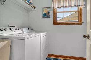 9276 Columbus Rd NE, Louisville, OH 44641 - Photo 21
