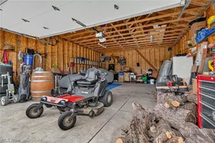 9276 Columbus Rd NE, Louisville, OH 44641 - Photo 43