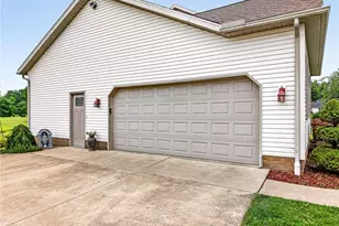 9276 Columbus Rd NE, Louisville, OH 44641 - Photo 41