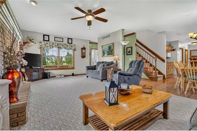 9276 Columbus Road NE, Louisville, OH 44641 - Photo 13