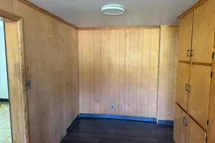 1525 Roanoke Ave, Uhrichsville, OH 44683 - Photo 11