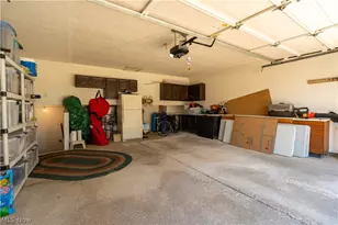 546 Fieldstone Dr, Amherst, OH 44001 - Photo 45