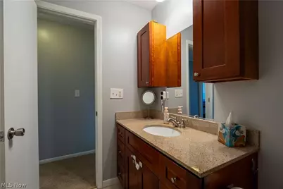 546 Fieldstone Drive, Amherst, OH 44001 - Photo 25