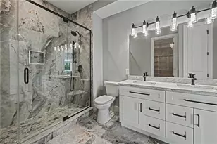 2048 Forest Dr, Eastlake, OH 44095 - Photo 25