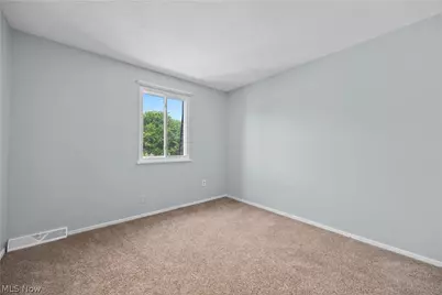 216 Moore Road #3V, Avon Lake, OH 44012 - Photo 15