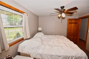 825 4th St SW, New Philadelphia, OH 44663 - Photo 15
