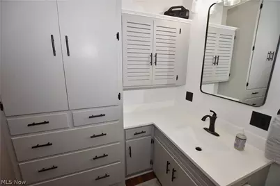 825 4th Street SW, New Philadelphia, OH 44663 - Photo 17