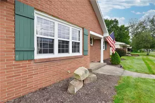 825 4th St SW, New Philadelphia, OH 44663 - Photo 41