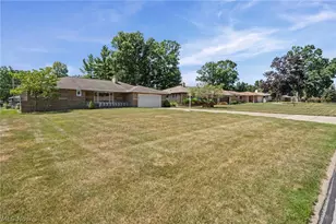 1488 Parkview Dr, Green Hills, OH 44131 - Photo 43