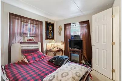 2349 Ivy Way Street NE, Canton, OH 44705 - Photo 25