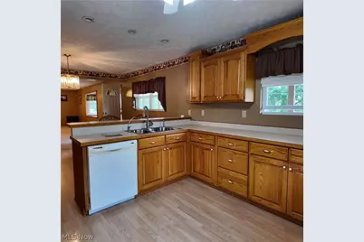 57726 Armstrong Centerville Road, Jacobsburg, OH 43933 - Photo 5