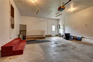 4216 Schumacher Hollow Rd SE, New Philadelphia, OH 44663 - Photo 21