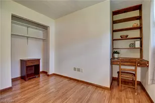 4216 Schumacher Hollow Rd SE, New Philadelphia, OH 44663 - Photo 13