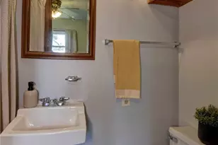 4216 Schumacher Hollow Rd SE, New Philadelphia, OH 44663 - Photo 17