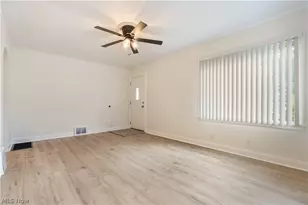128 Woolf Ave, Akron, OH 44312 - Photo 5